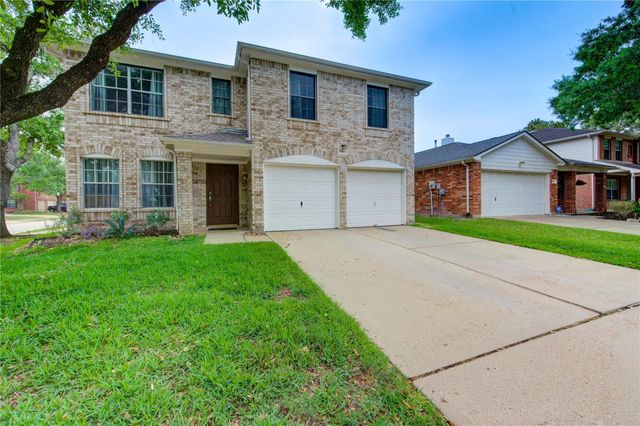 6803 Manor Hollow Lane, Katy, TX 77450