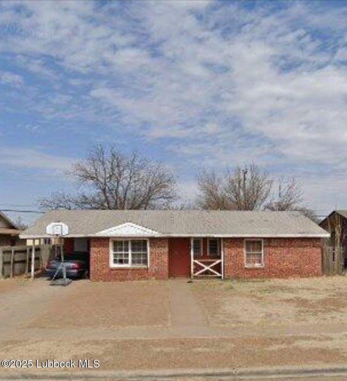 2444 E 30th Street, Lubbock, TX 79404