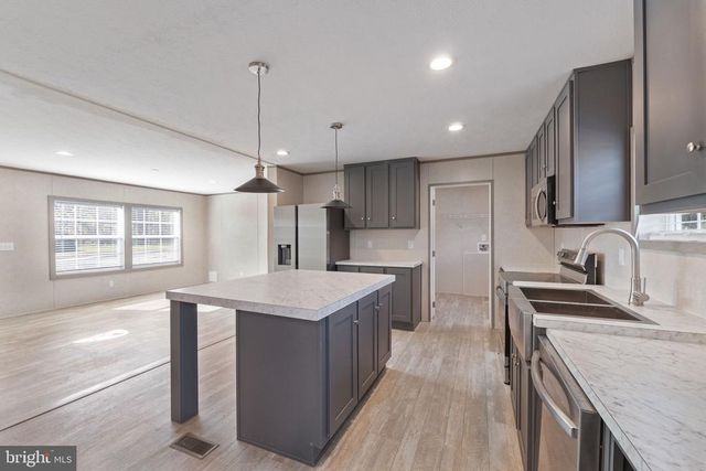 318 UNION AVE, Gordonsville, VA 22942