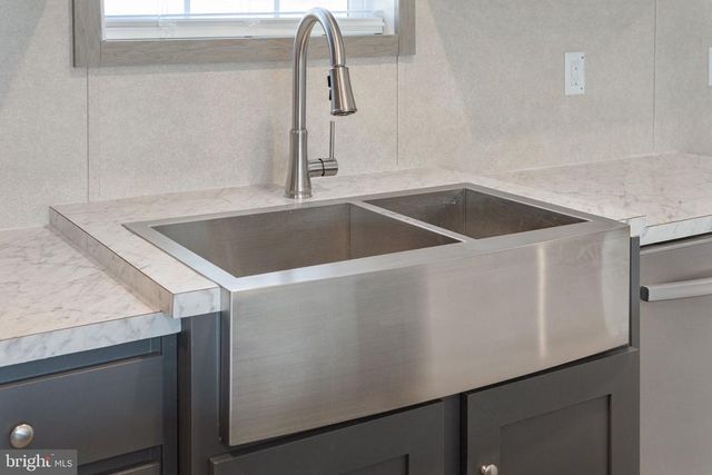 318 UNION AVE, Gordonsville, VA 22942