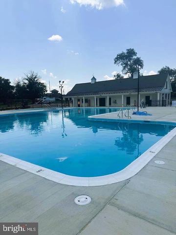 318 UNION AVE, Gordonsville, VA 22942