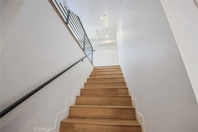 2851 Victoria Avenue 2, Los Angeles, CA 90016