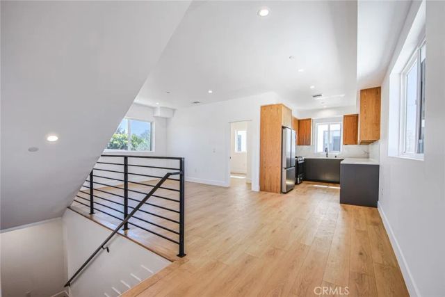 2851 Victoria Avenue 2, Los Angeles, CA 90016