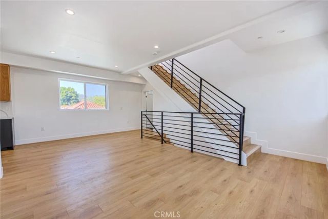 2851 Victoria Avenue 2, Los Angeles, CA 90016