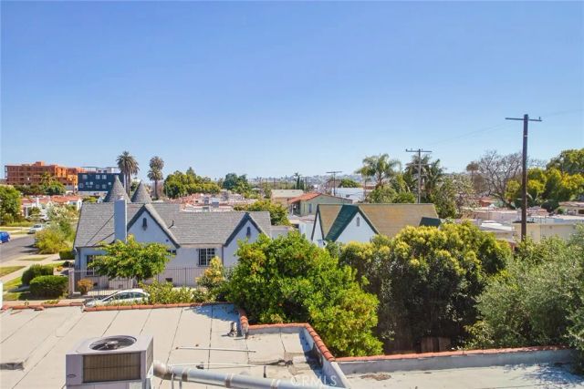 2851 Victoria Avenue 2, Los Angeles, CA 90016
