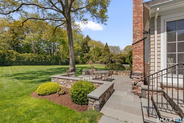 6 Old Parish Road, Darien, CT 06820