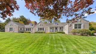 6 Old Parish Road, Darien, CT 06820