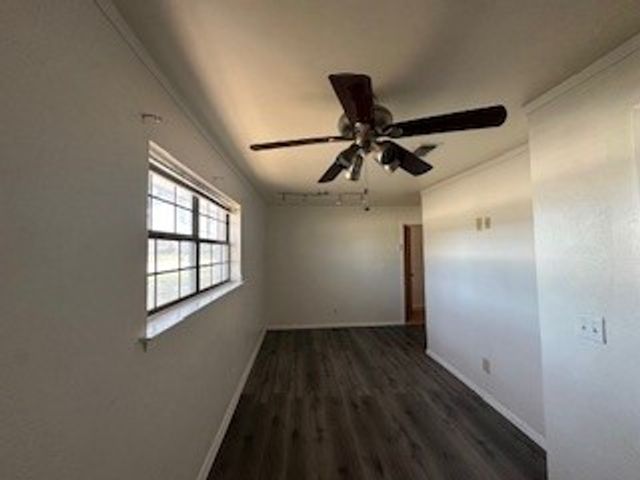 1200 Cliff Drive, Graham, TX 76450