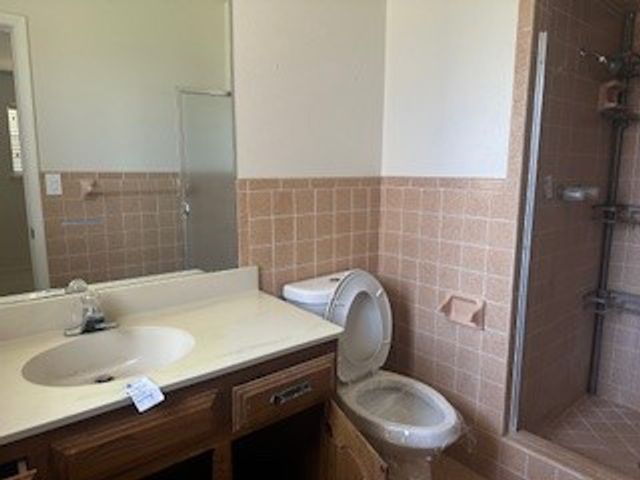 1200 Cliff Drive, Graham, TX 76450