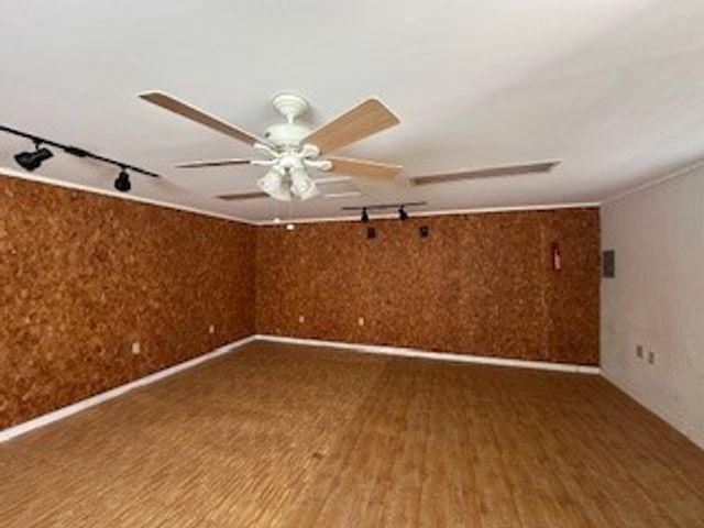 1200 Cliff Drive, Graham, TX 76450