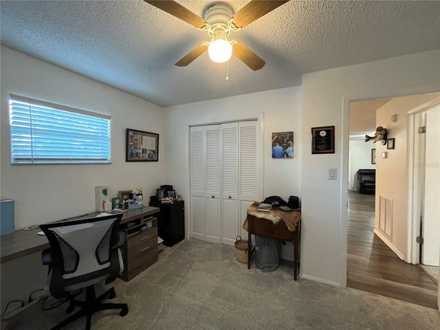 407 POINSETTIA AVENUE, Fruitland Park, FL 34731