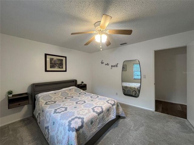 407 POINSETTIA AVENUE, Fruitland Park, FL 34731