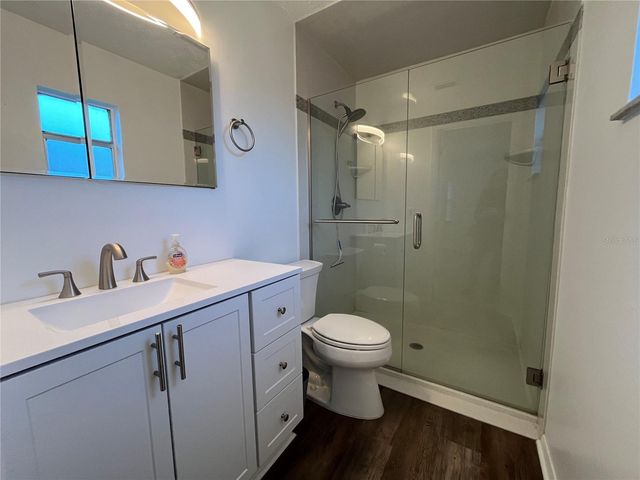 407 POINSETTIA AVENUE, Fruitland Park, FL 34731