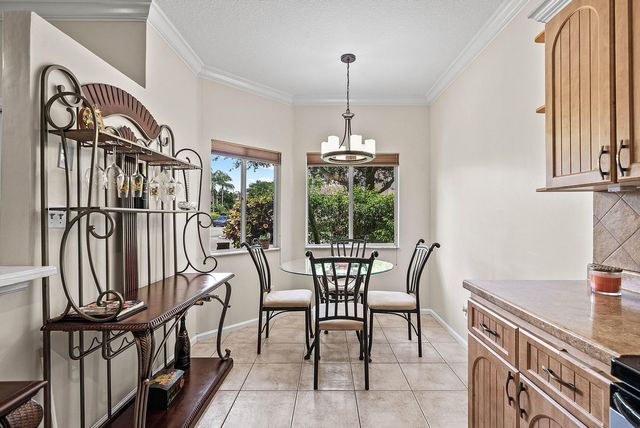 6757 Via Regina, Boca Raton, FL 33433