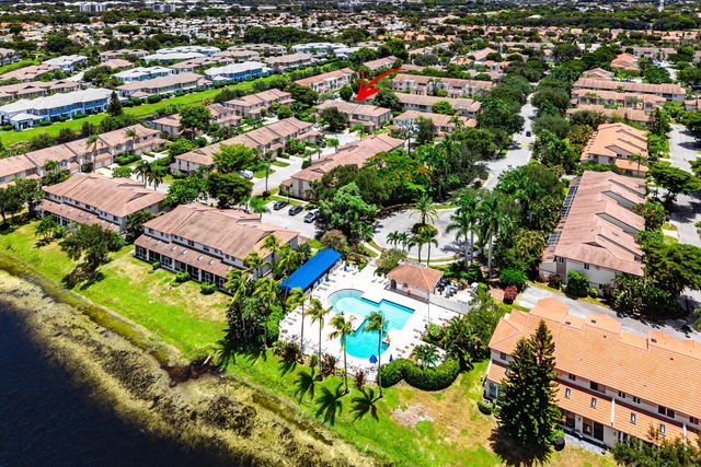 6757 Via Regina, Boca Raton, FL 33433
