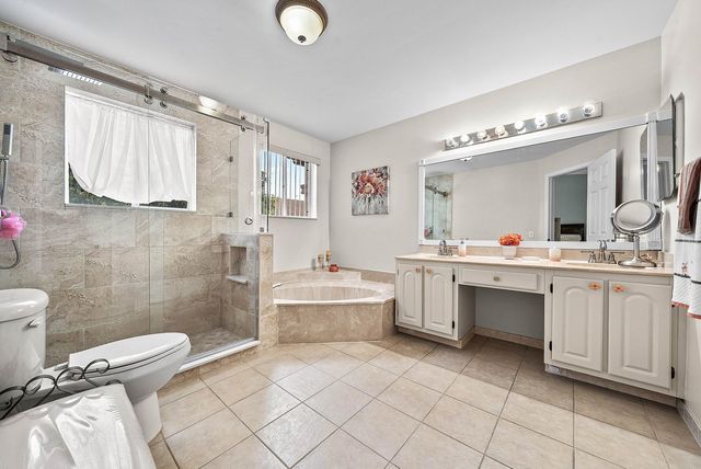 6757 Via Regina, Boca Raton, FL 33433