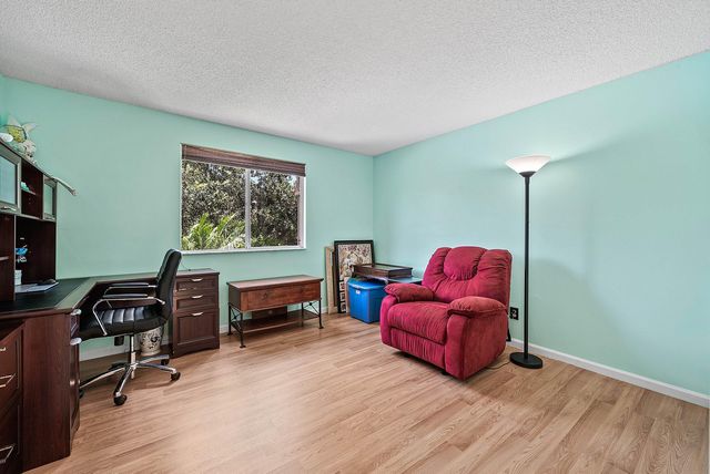 6757 Via Regina, Boca Raton, FL 33433