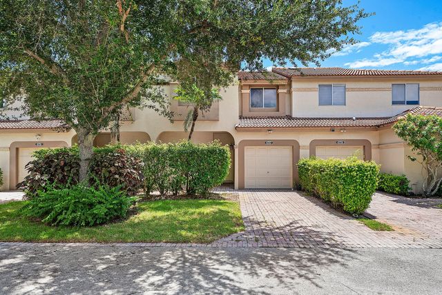 6757 Via Regina, Boca Raton, FL 33433