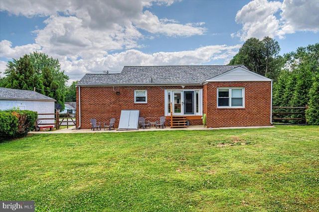 2703 GRUBB RD, Wilmington, DE 19810