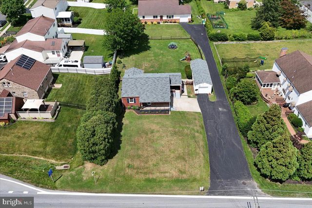 2703 GRUBB RD, Wilmington, DE 19810