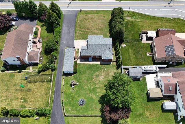 2703 GRUBB RD, Wilmington, DE 19810