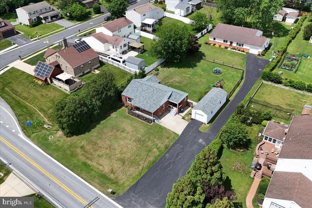 2703 GRUBB RD, Wilmington, DE 19810