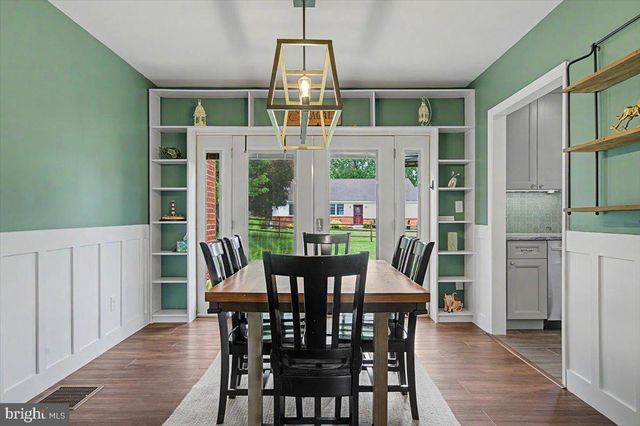 2703 GRUBB RD, Wilmington, DE 19810