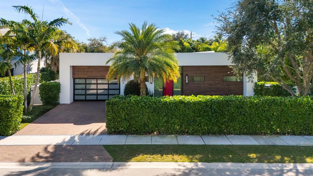 10 Coconut Road, Delray Beach, FL 33444