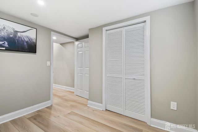 16 Venus Road, South Amboy, NJ 08879