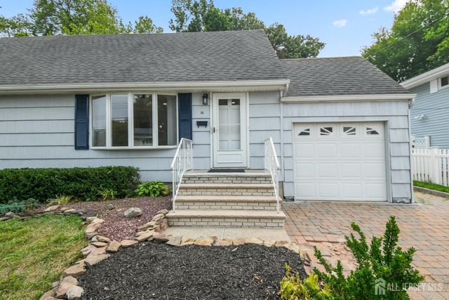16 Venus Road, South Amboy, NJ 08879