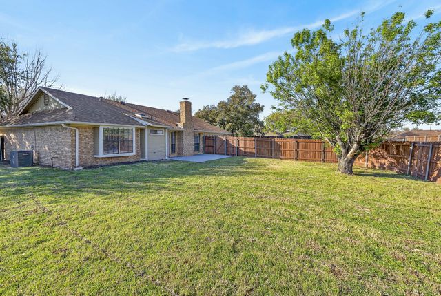 1889 TREE CREST Drive, Lewisville, TX 75077