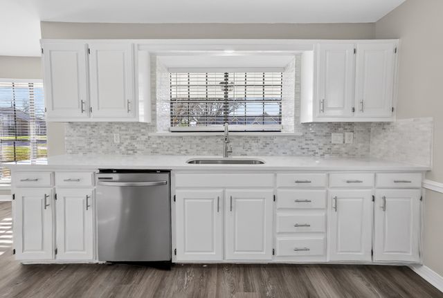 1889 TREE CREST Drive, Lewisville, TX 75077