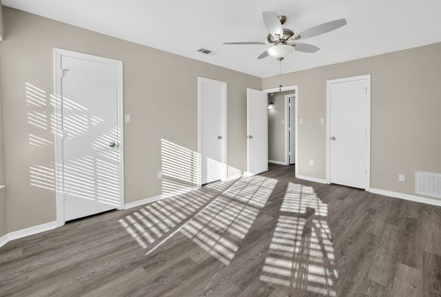 1889 TREE CREST Drive, Lewisville, TX 75077