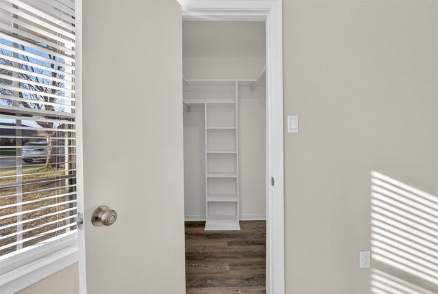 1889 TREE CREST Drive, Lewisville, TX 75077