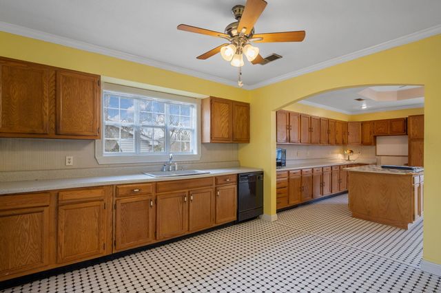 1143 Chippewah Drive, Chattanooga, TN 37412