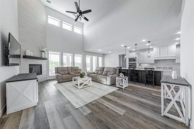 28818 Ember Crest Lane, Fulshear, TX 77441