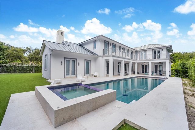 6900 Barquera Street, Coral Gables, FL 33146