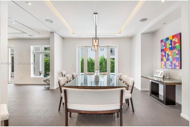 6900 Barquera Street, Coral Gables, FL 33146