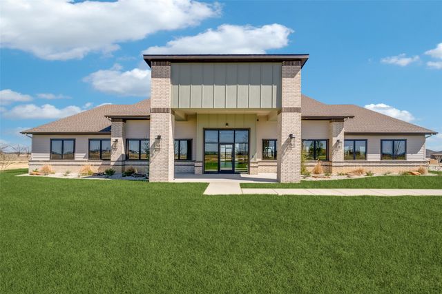 13561 Bonanza Circle, Cresson, TX 76035