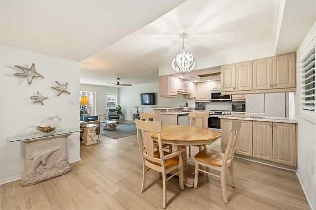 1150 TARPON CENTER DRIVE 208, Venice, FL 34285