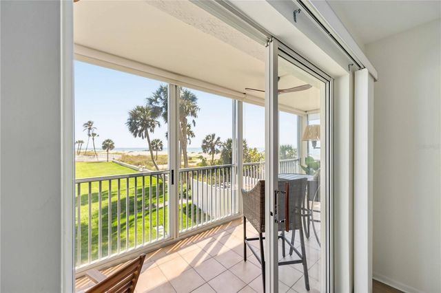 1150 TARPON CENTER DRIVE 208, Venice, FL 34285