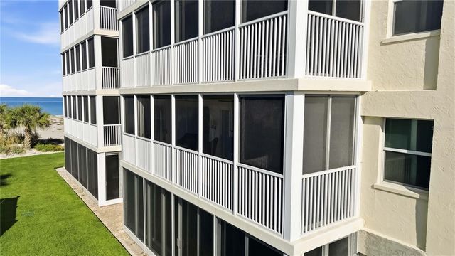 1150 TARPON CENTER DRIVE 208, Venice, FL 34285