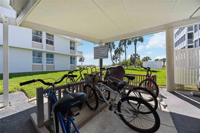 1150 TARPON CENTER DRIVE 208, Venice, FL 34285