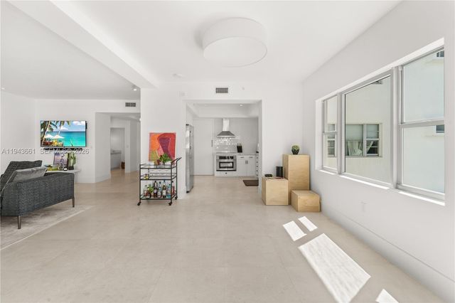 16 Island Ave 7D, Miami Beach, FL 33139