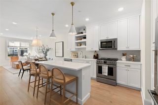 514 Emanuel Way 77, East Meadow, NY 11554