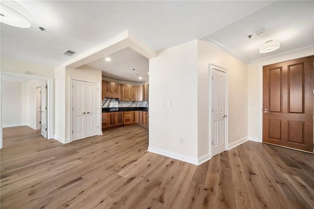 2881 Peachtree Road NE 802, Atlanta, GA 30305