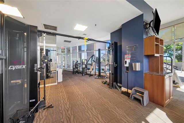 2881 Peachtree Road NE 802, Atlanta, GA 30305