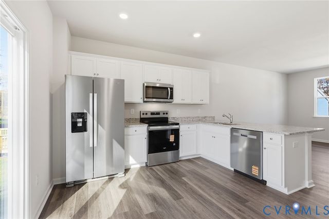 9532 Fuchsia Dr, Chester, VA 23237