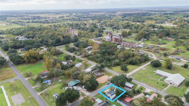 299 Mack Foster Street, Stowell, TX 77661