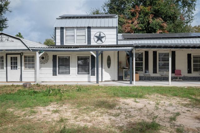 299 Mack Foster Street, Stowell, TX 77661